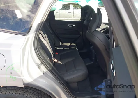 2024 Volvo Xc60 Recharge Plug-In Hybrid T8 Plus Dark Theme из США, поврежденный, VIN YV4H60DL6R1908690